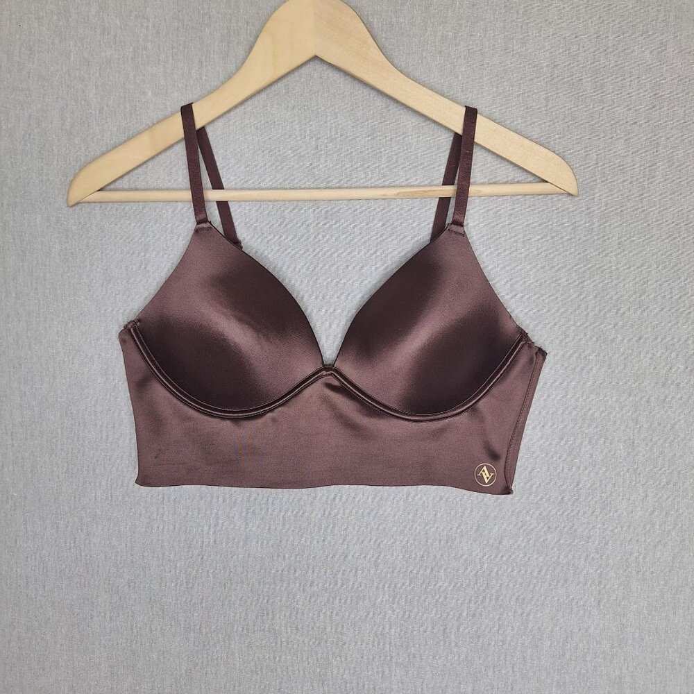 💙 Adrienne Vittadini Satin Slightly Padded Bralette Size 36B Comfy Preppy